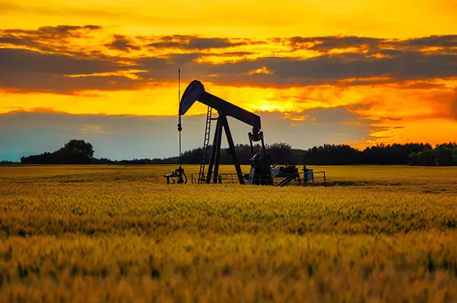 Venezuela-Krise sorgt für Unruhe an den Ölbörsen. IEA erwartet Ölschwemme auch im nächsten Jahr [12.12.2025]